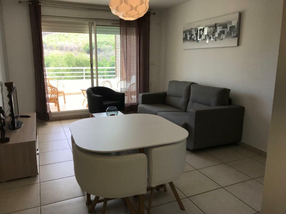 Meublé Homard avec jacuzzi et vue mer Saint-Gilles Les Bains Extérieur photo